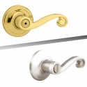 Kwikset 300LL 3x26 LH 2-3/8 SCS Lido Lever Bathroom in Polished Brass by Polished Chrome