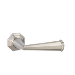 Von Morris 8834/5817 Small Moorestown Lever With Small Moorestown Rose, IML Mortise Sets