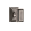 Grandeur Fifth Avenue Square Rossette w/ Carre Brass Knob