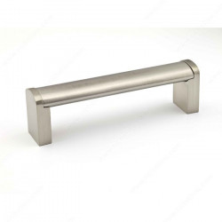 Richelieu BP525 Modern Stainless Steel Pull